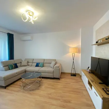 Elegant Retreat Apartment *