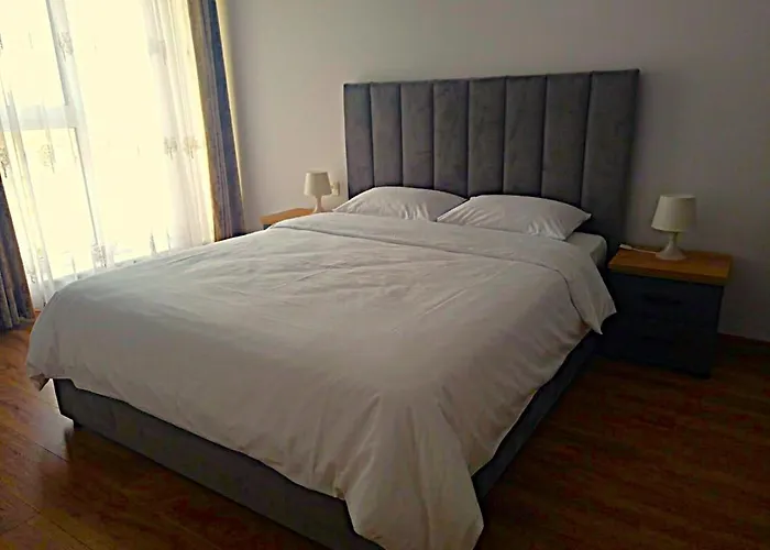 Elegant Retreat Apartment